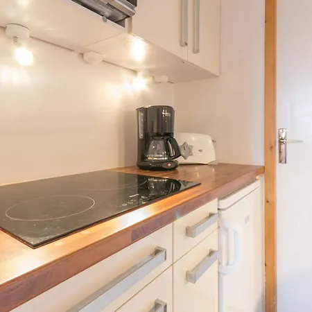 Chaleureux Proche Pistes Avec Balcon & Tv - Montchavin Apartamento
